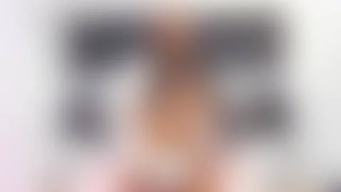 come and try this sexy brunette by gigithunderfox