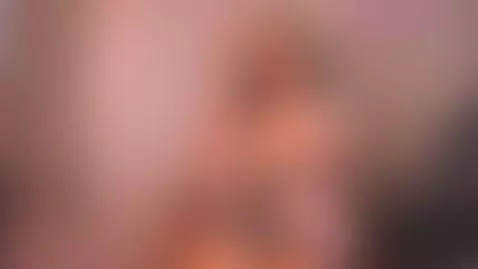 juicy body!! by gigithunderfox