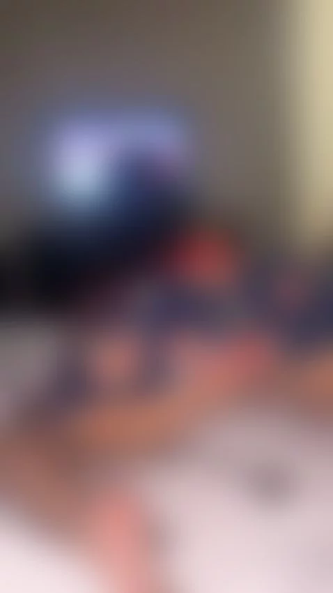 What can I say… I’m a good distraction? 🥰 by iamsarahlace