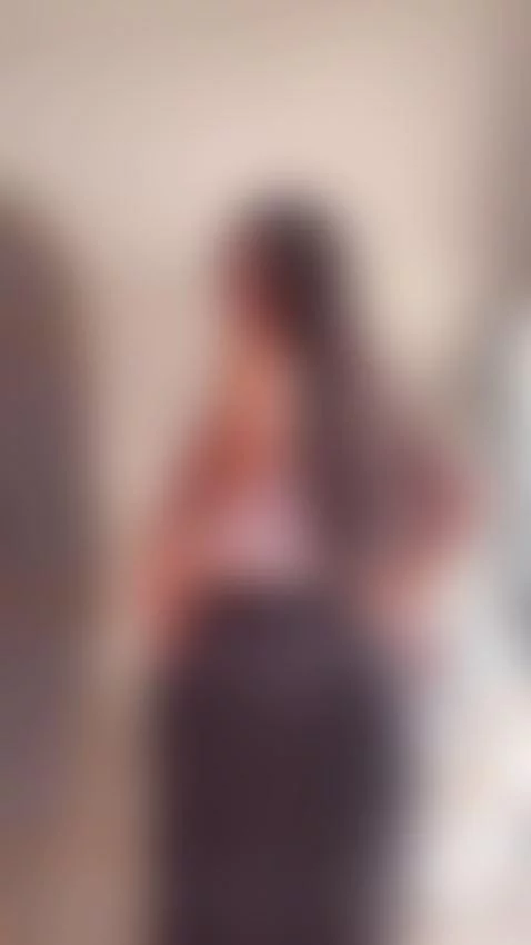 I woke up hot wishing everyone a Merry Christmas. 🎄 by april-roses