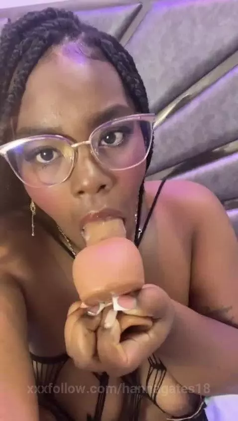 Can u cum in my throat? by hannagates18