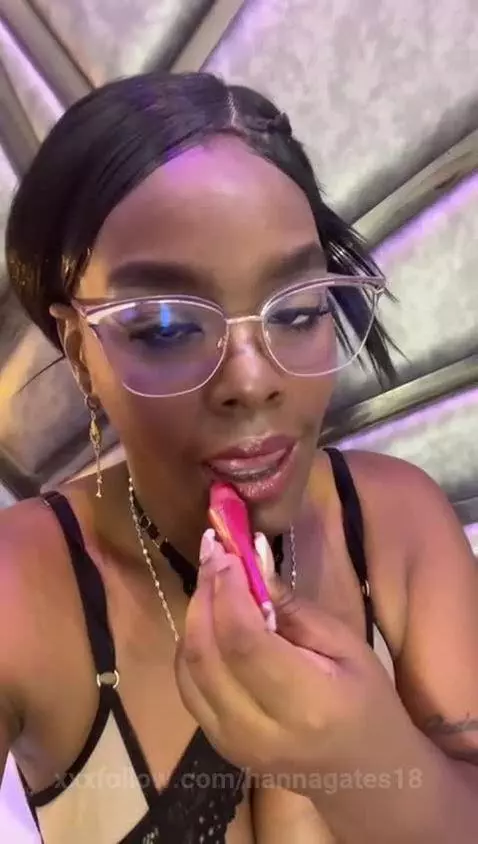 realgirls, watchitfortheplot, xsmallgirls by hannagates18