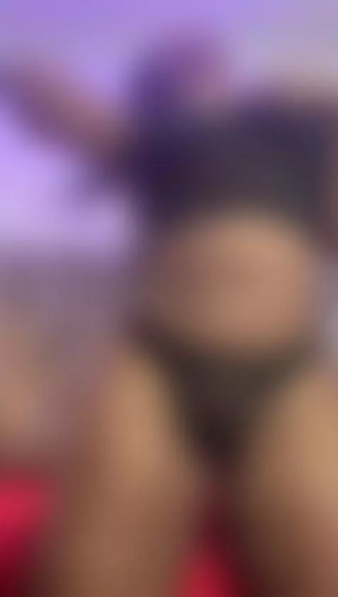 💦 The way I ride would make you cum just from watching. 🔥 We... by hannagates18