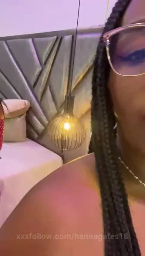 My pussy is begging for trouble tonight 😈💗 by hannagates18