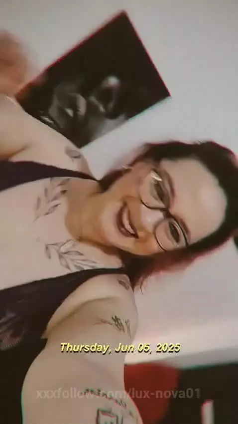 online!!!! @kat-ina by lux-nova01