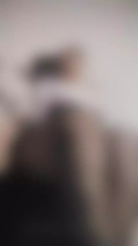 Spend a good night in the company of @kat-ina by lux-nova01