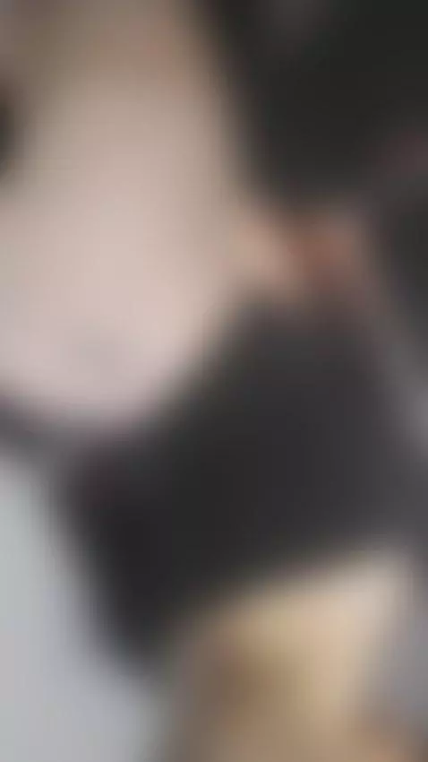 The queen of the night is now online @kat-ina by lux-nova01