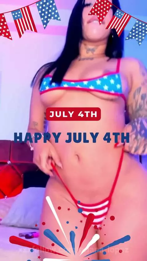 Happy 4th of July! ❤💙💖 by ariana-lopez