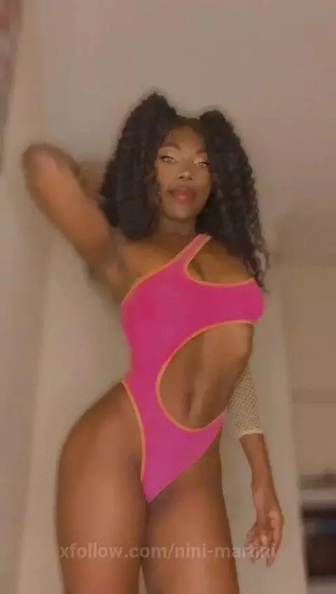 I want feel your hands around me by nini-martini