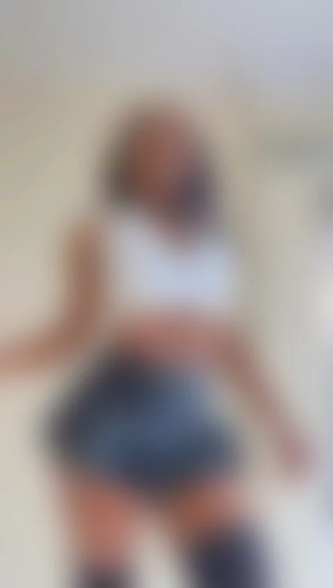 your face in my skirt, the perfect plan 😈🍑 by nini-martini