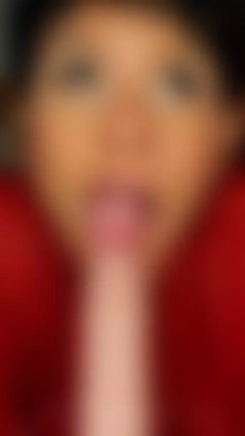 hmmmm by laurensaenz