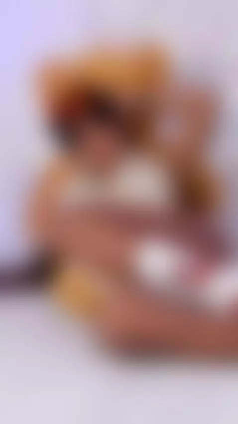 <333333333 by laurensaenz