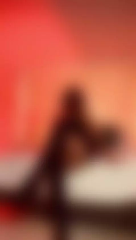 Hey, I'm mistress Ary, Do you want to be dominated by me? by arianna-smith