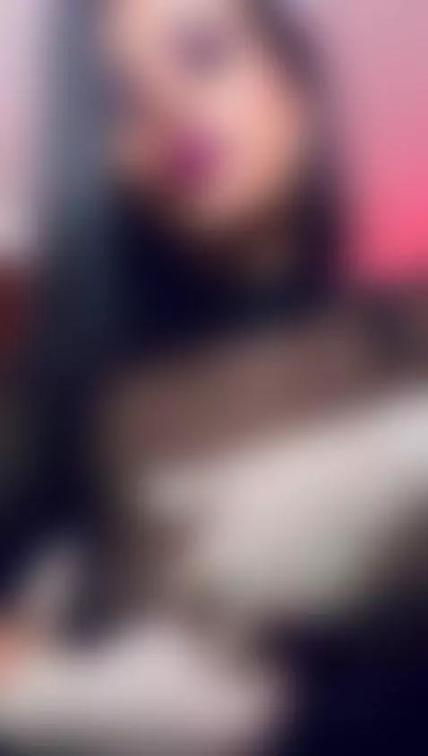 I like to have fun with your ass by arianna-smith