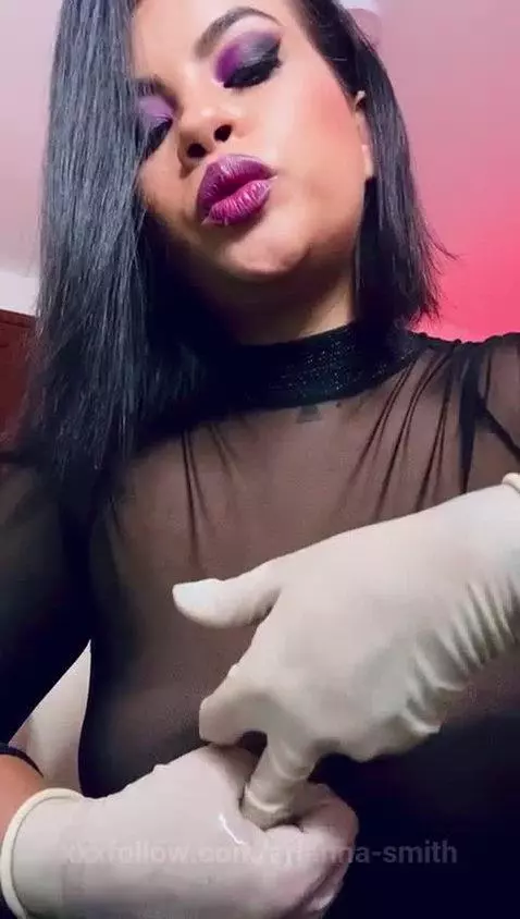 I like to have fun with your ass by arianna-smith