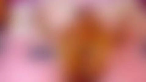 I want you to lick my feet and my pussy by holly-jorda