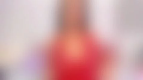 reddd on me🔥 by valentina-ariass