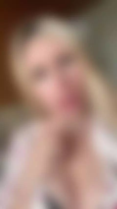 She teases you slow and deep 😍 Can you handle the tension? #... by torysweety