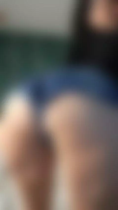 Hey everyone! 👋 Ready to spice up your day? Tune in to my Ca... by veronicalanz