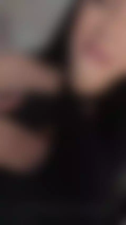 🎮 I’m ONLINE & Ready to Play! 😘🔥 Hey babe! I’m live and read... by veronicalanz