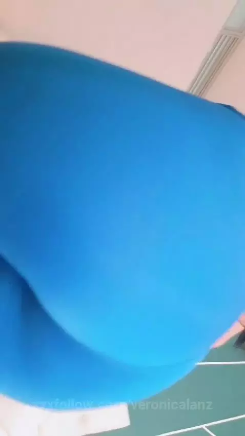 I’m online and full of energy! 😜💥 Come play with me and let’... by veronicalanz