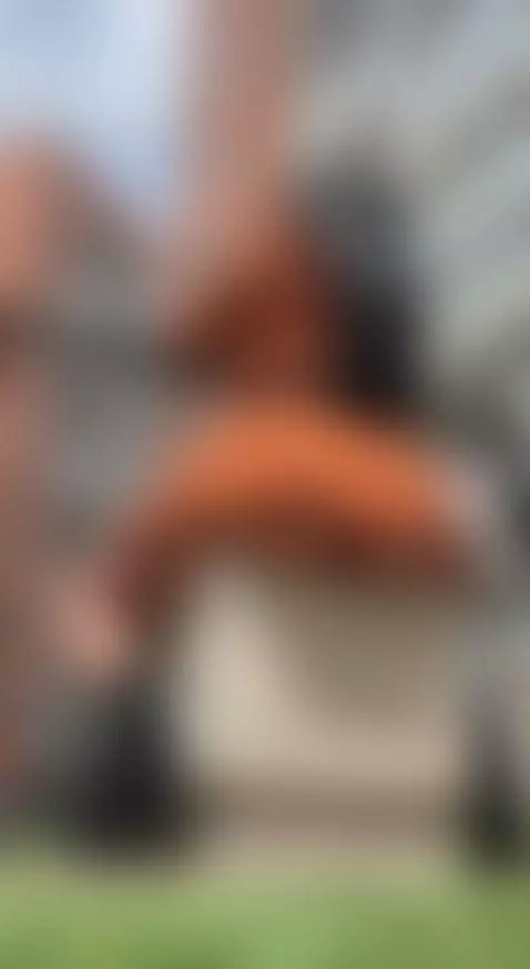 hey! te gustaria grabarme en el parque? by naomie-sky