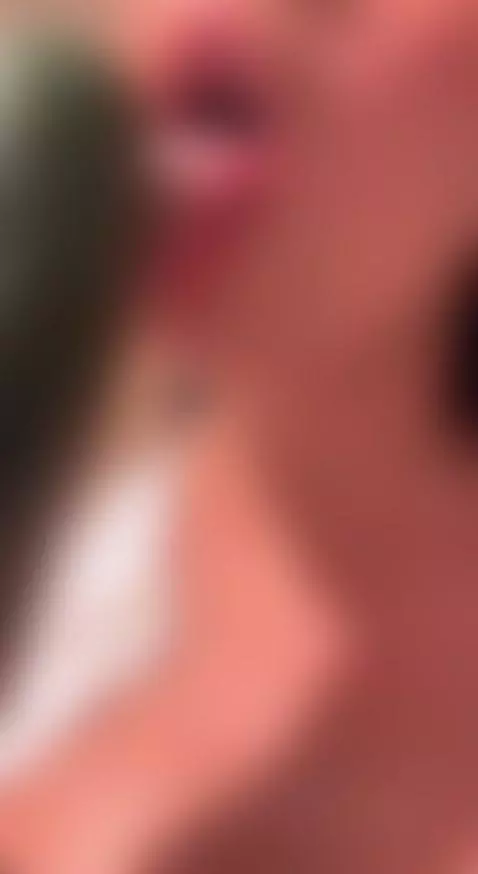 Does yours also fit in my mouth? by naomie-sky