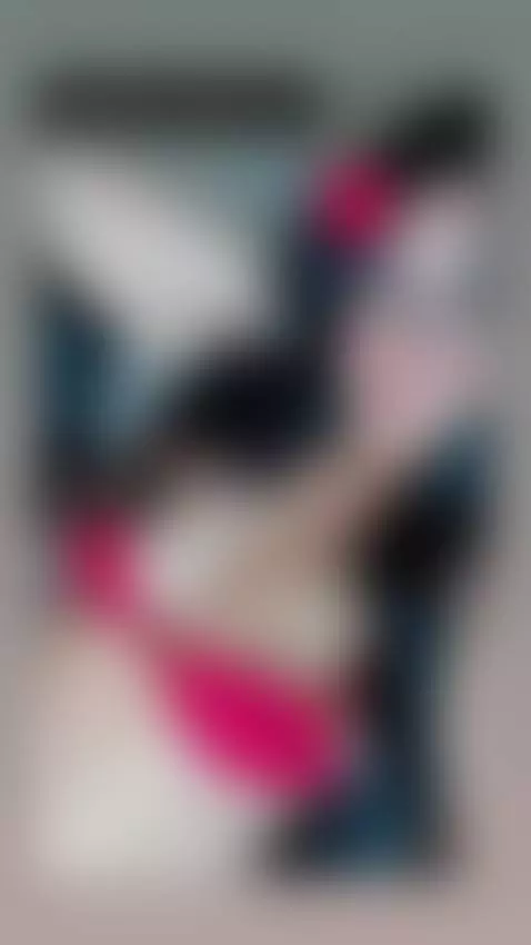 i am back! by naomie-sky