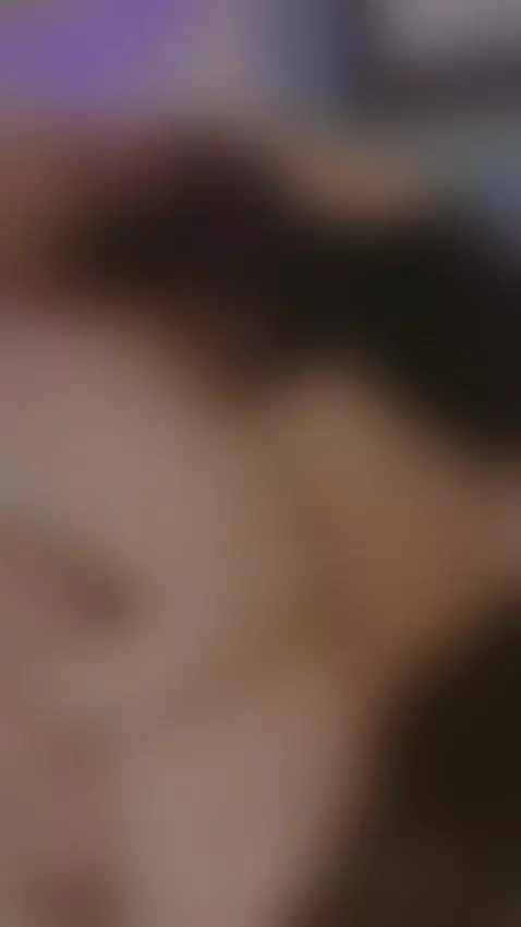 I'm waiting for you by naomie-sky