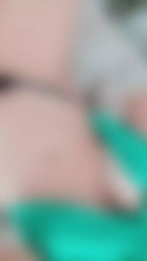 I want you near me 😈 by naomie-sky