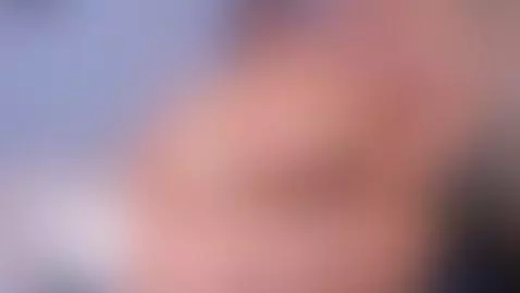 i am online by naomie-sky