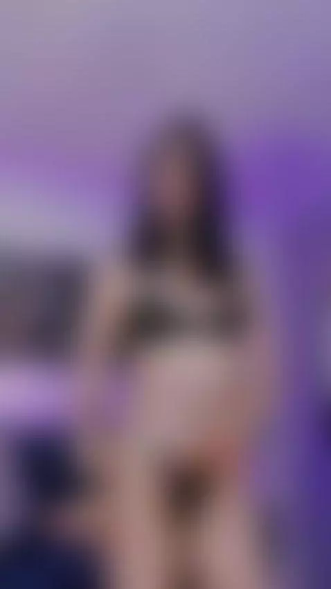 Today I feel very sexy and happy, follow me for more content... by liladior