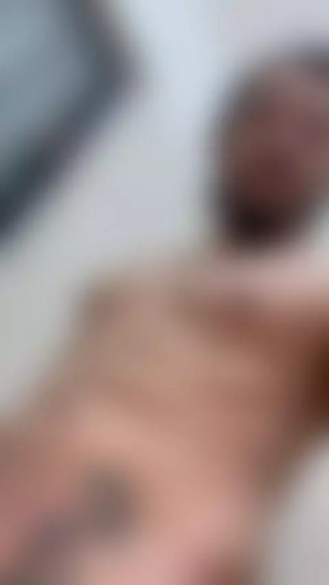 Musica y Regadera(Proximamente Sexual).♦️🔥🔥🔥🚿 by elreptil