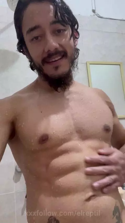 Quisieras ser mi novia?.♥️🔥🍑🍒🍆 by elreptil