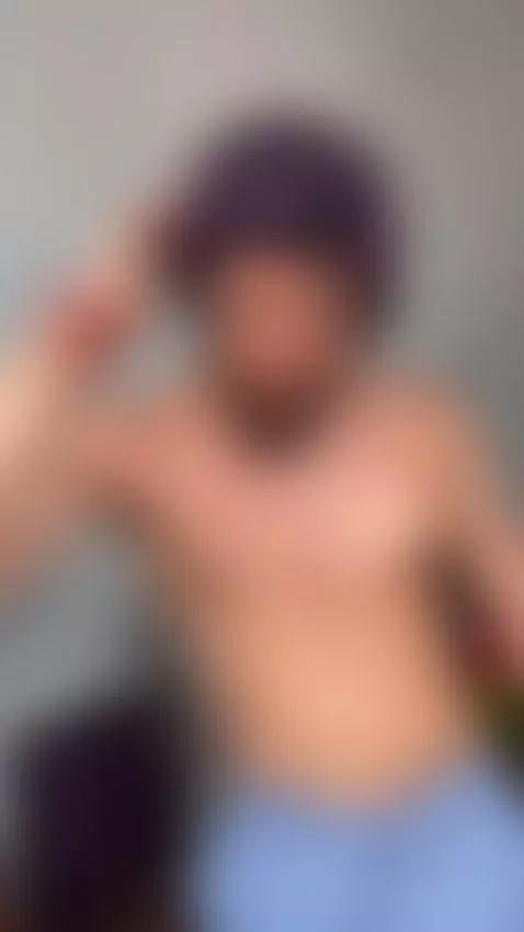 Un poco más de actuación.🎭
Link del contenido más exclusivo ... by elreptil