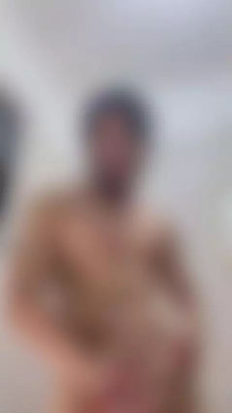 Haciendo Show. Hahaha🔥🚿 by elreptil