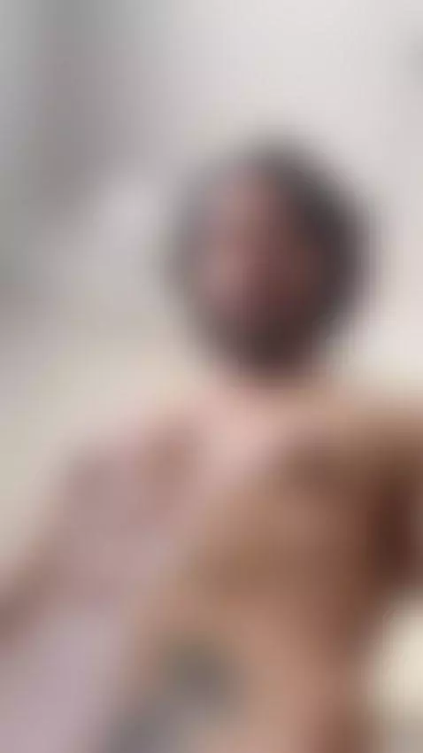 Quieres mensajearme? sigueme en Only🔥🔥🔥 by elreptil