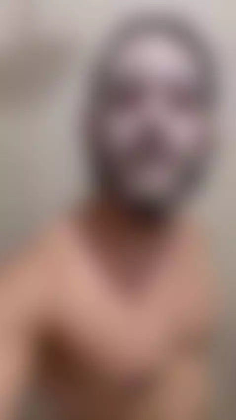 Make you take a skin care with me?.🔥🤤 by elreptil