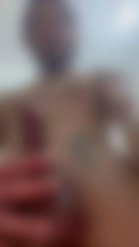 Bañate conmigo.🔥🐍💋 by elreptil