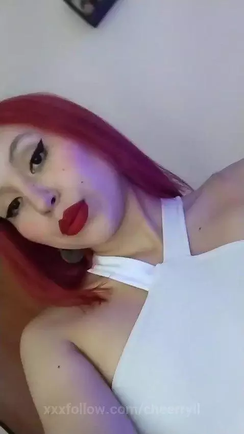 Look me now in https://chaturbate.com/b/cheeryl/?useExternal... by cheerryll