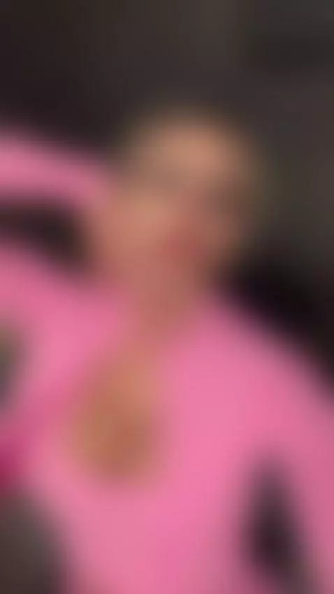 younng, pink, blonde by akiralisa