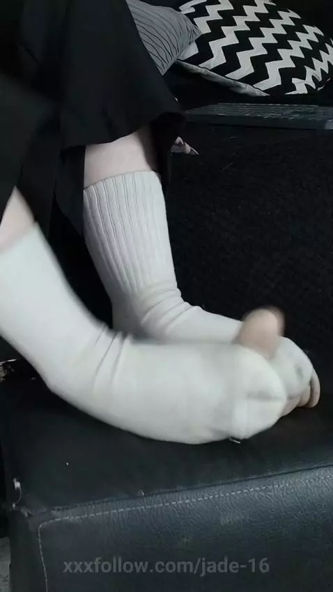 Go to my slave profile and ask for my full video by jade-16