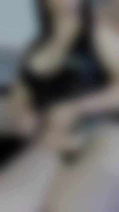 Who commands here? by jade-16