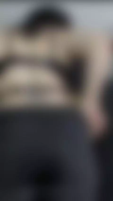 would u lick my hips by jade-16