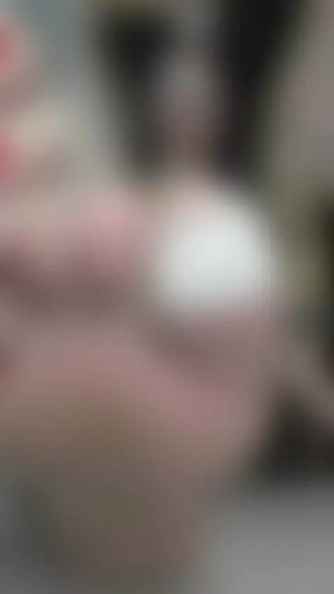 Suck my foots by jade-16