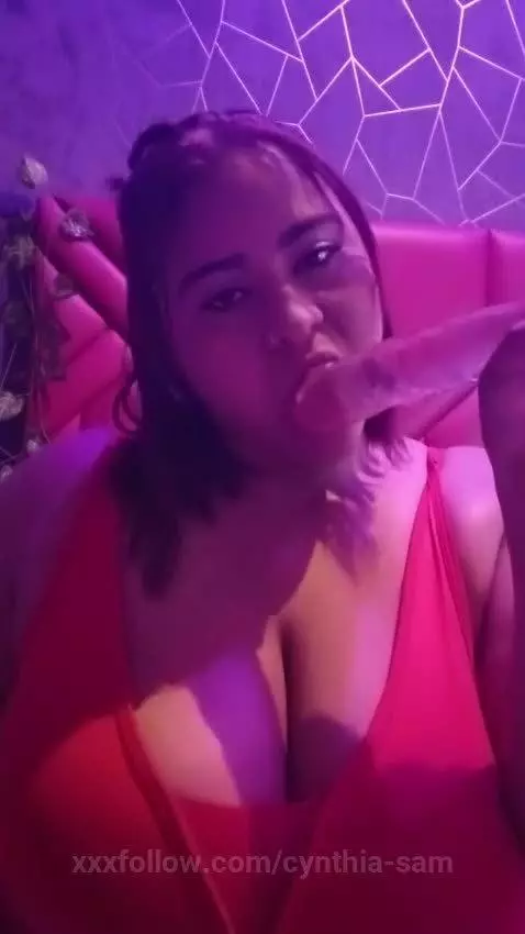 💦 I’m the reason your screen gets hot… by cynthia-sam