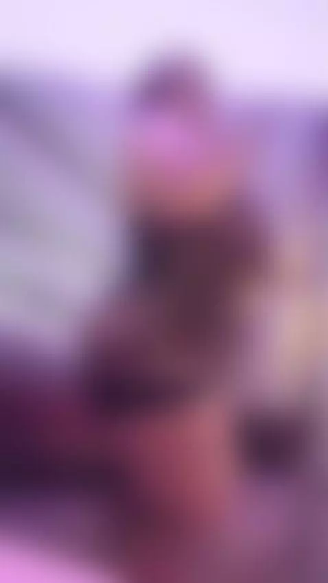 Live Now 💦 Come Closer by cynthia-sam