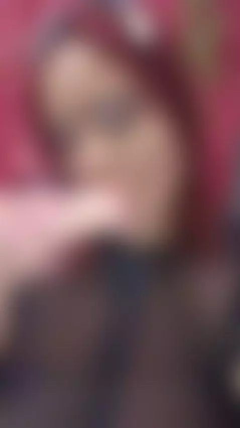 finally live... come keep me company 🎀✨ by cynthia-sam