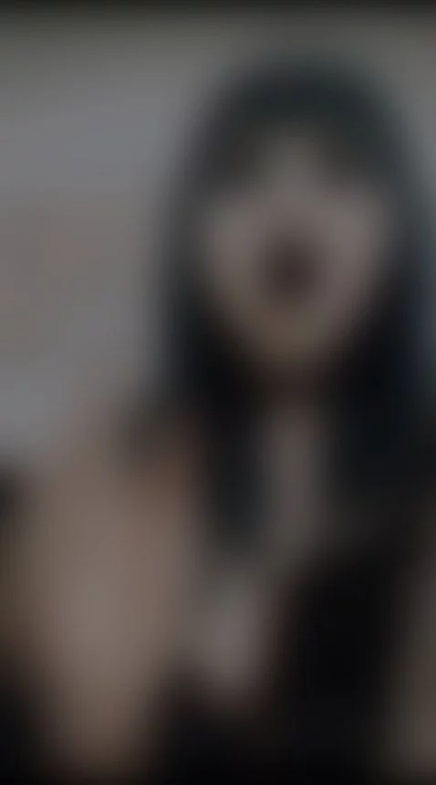 A cigarette to relax 🚬 by laurenpadock