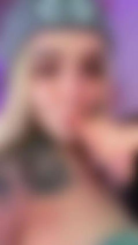 tight ☺ by tammara1